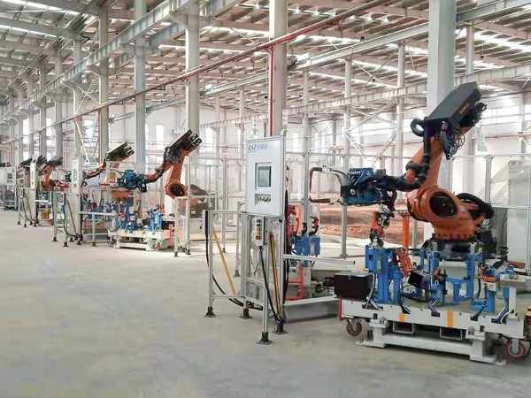 天津點焊機點焊機機器人焊接機器人集成都是哪里的廠家生產的？