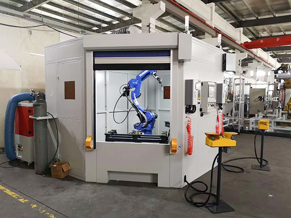 一套完整的焊接機器人工作站包括哪些設備？